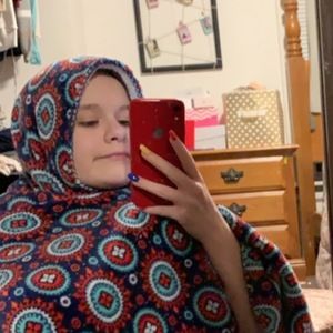 Meet your Posher, Allison